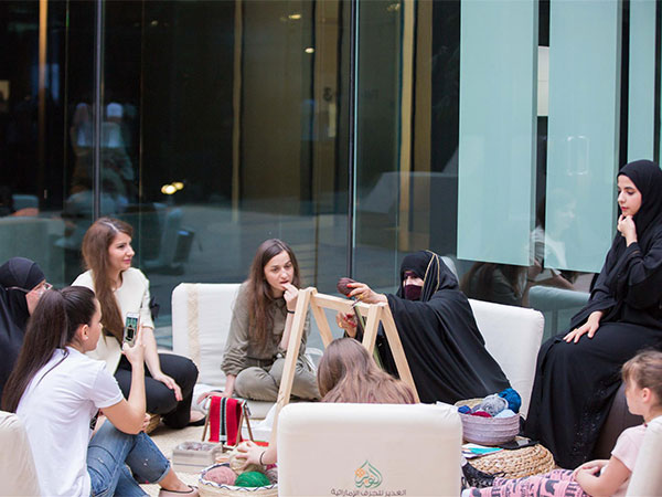 "أسبوع الفنون" يختتم أعماله بمبيعات تتجاوز 467 ألف درهم إماراتي
